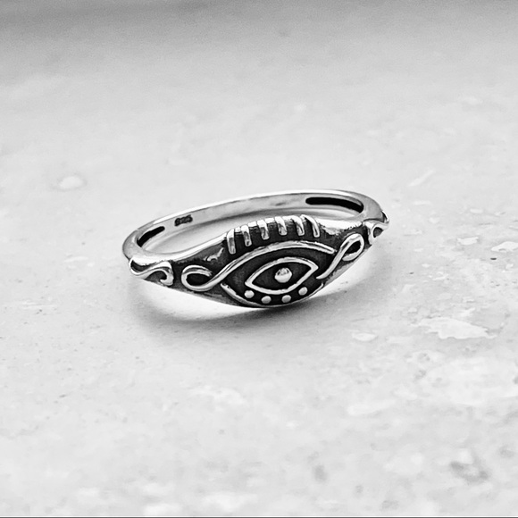 Sterling Silver Swirl Celtic Eye Ring, Evil Eye Rings, Dainty Jewelry, Protector - Picture 3 of 13